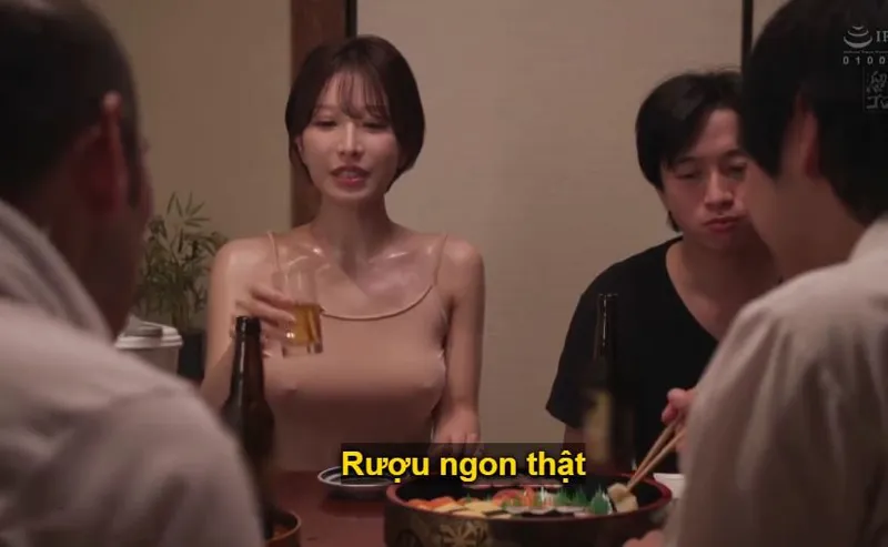 Vợ yêu gạ xxx cả gia đình gã chồng vì anh xã dẫn về quê rồi bỏ bê dâm đãng sml